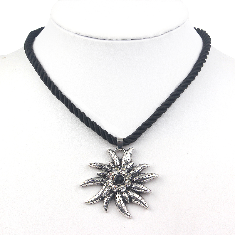 

Sehuoran Fashion Choker Necklace Crystal Vintage Ketting Choker Necklace Flower Pendants Jewelry