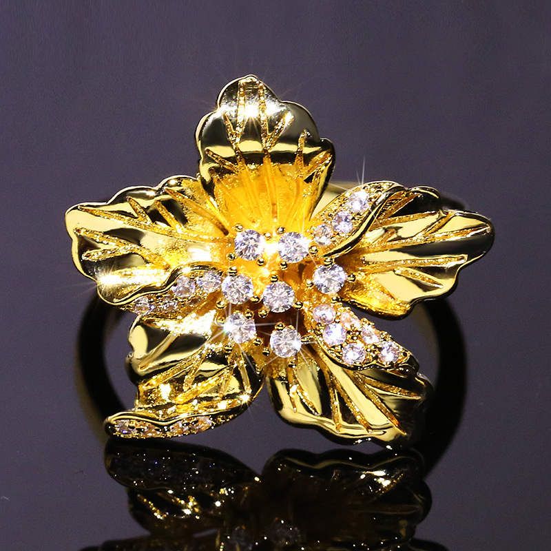 

Luxury Yellow Gold Color Flower Rings for Women Engagement Wedding Rings Elegant White Zircon Stamen Ring Jewelry
