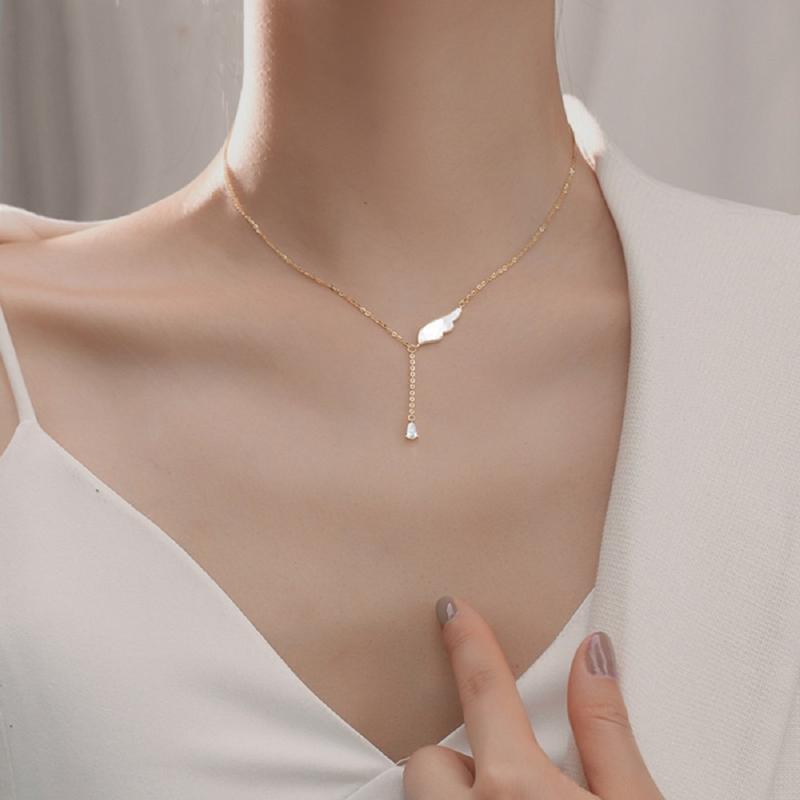 

Women Charm Necklace Choker Delicate Angel Wing With Zircon Tassel Chain Pendant Clavicle Chain Necklace Fashion Jewelry
