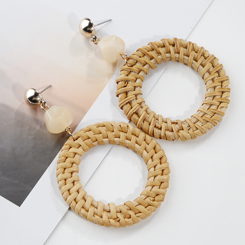 

AENSOA Korean 2020 Bamboo Rattan Knit Braid Round Earrings For Women Fashion Wooden Long Circle Geometric Earring Wholesale Gift