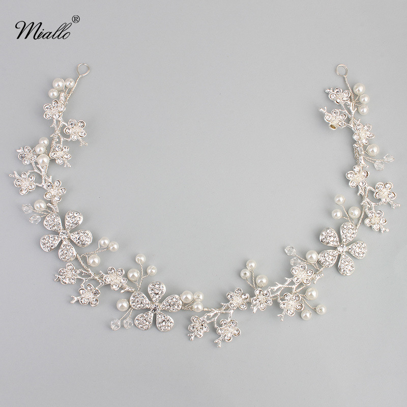 

European And American Bridal Pearl Jewelry Headwear Retro Style Luxury Handmade Hair Headwear Manufacturer Direct Sales