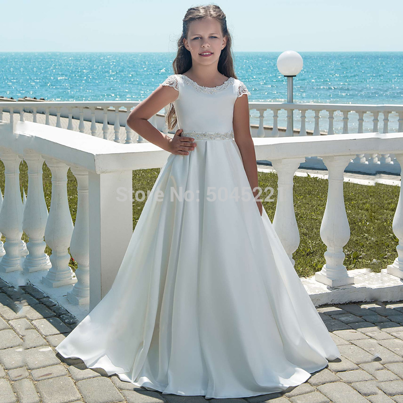 

New Arrivals Flower Girls Beading Sash Cap Sleeves Chapel Train with Bow Lace Back Girls Holy First Communion Princess Dresses, White