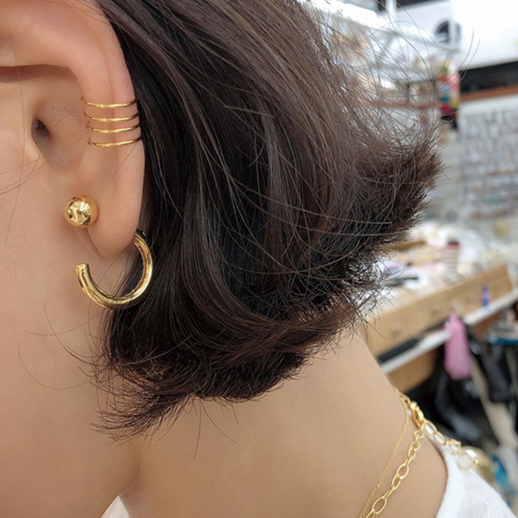 

Piercing Stud Earrings For Women Fashion Jewelry 2020 Gold Earings Korean Ladies Elegant Round Circle Golden Earring Girls Gift