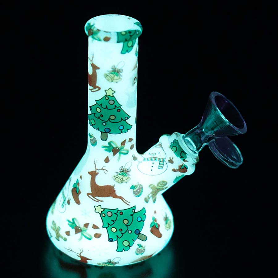 

5"Christmas pattern silicone pipe new design Glow in dark beaker base water smoke pipe printied glass bongs