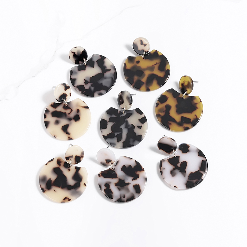 

2020 New Jewelry Leopard Earring Women Boho Earring Geometry Earrings Round Acrylic Earrings for Women Tortoiseshell Brincos