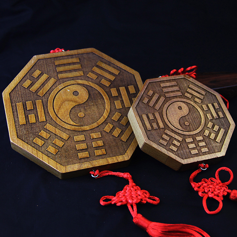 

Feng Shui Convex Peach Wood Bagua Mirror Pakua Home Decor Crafts