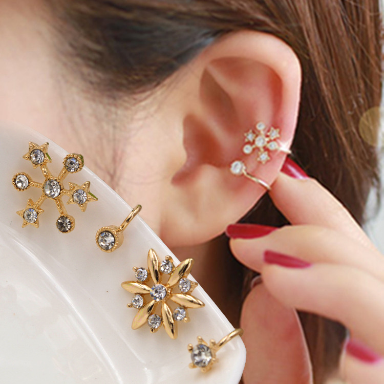

Japan and South Korea trend 2020 hot fashion simple cute personality snowflake inlaid zircon ear clip ladies earrings wholesale