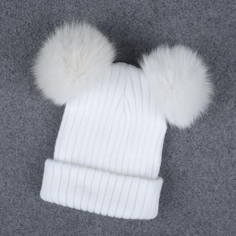 

Women Winter Beanie Hat Warm Knitted Ladies Fashion Large Fur Ball Decorated Warm Ladies Solid Hat White Black Pom Cute