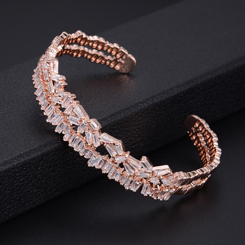 

Fashion High Quality Gold Rosegold Color Wide Hollow Geometry Bracelet For Women Girls