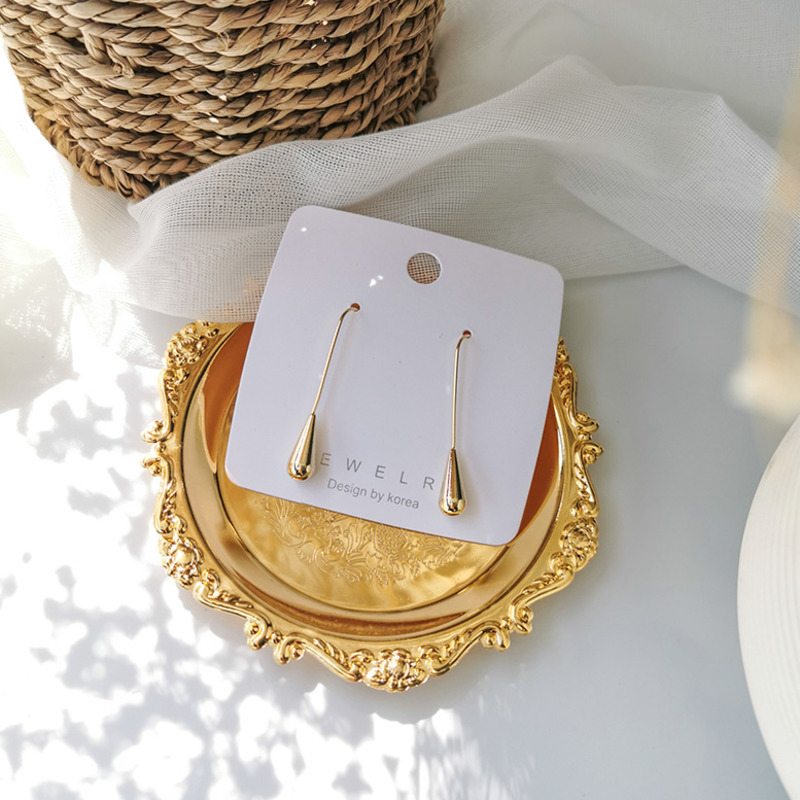 

Water Drop Women Earrings Geometric U-shaped Gold Earrings Temperament Retro Stud Metal Drop Daily