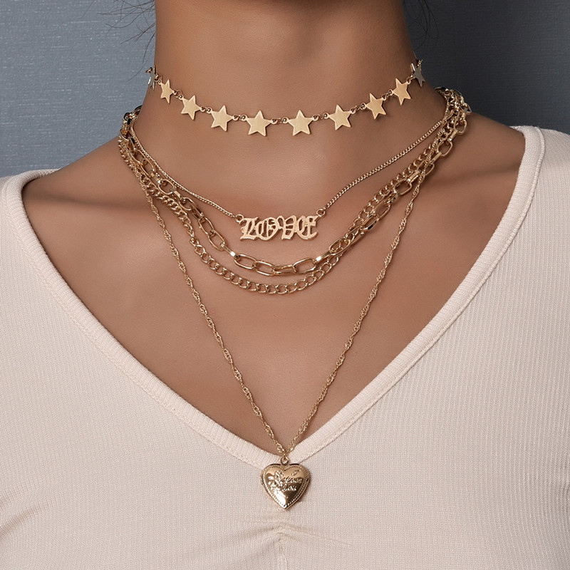 

Personality Vintage Gold Chain Locket Heart Pendant Necklace for Women Punk Star Letter Choker Necklace Fashion Jewelry Gifts