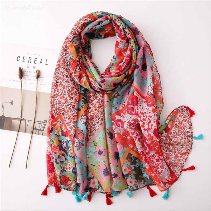 

New ethnic wind red color matching flowers to prevent the shawl scarf scarf dual-use gauze beach towel femme foulard
