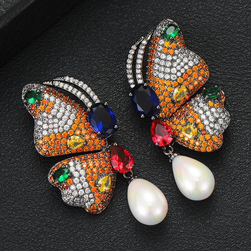 

GODKI New Vintage Butterfly Earrings Luxury Boho Bohemian Imitation Pearl Dangle Earrings For Women Wedding Fashion Jewelry 2020