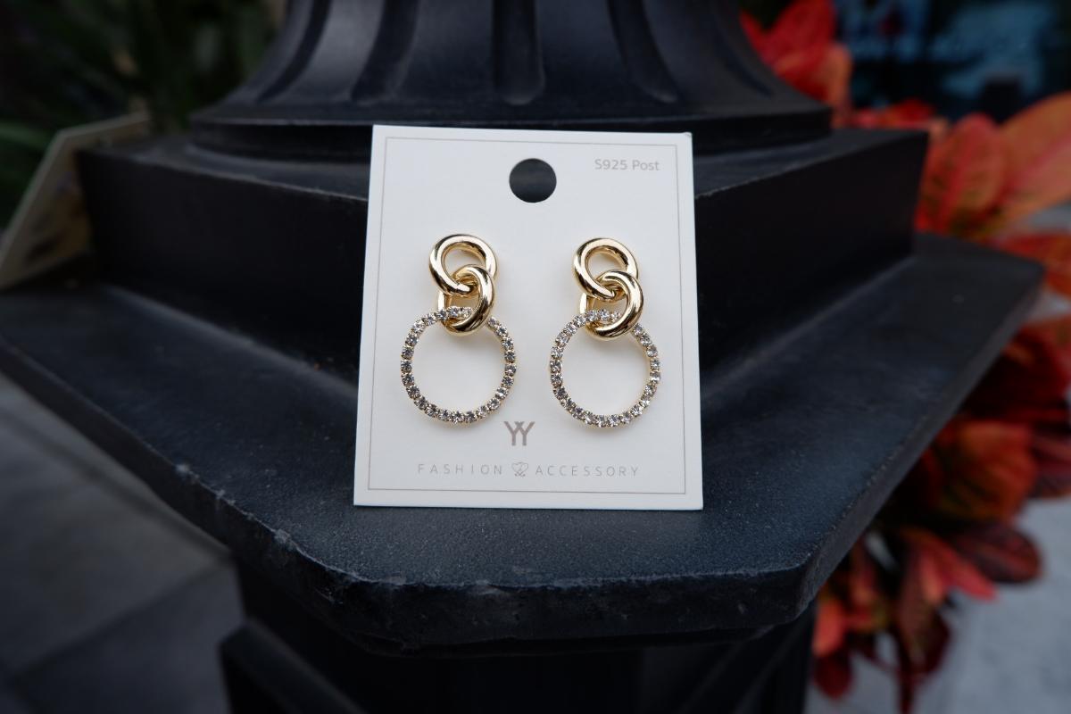 

New round earrings, lovely and sweet earrings, exaggerated personality, high-grade sparkling Earrings