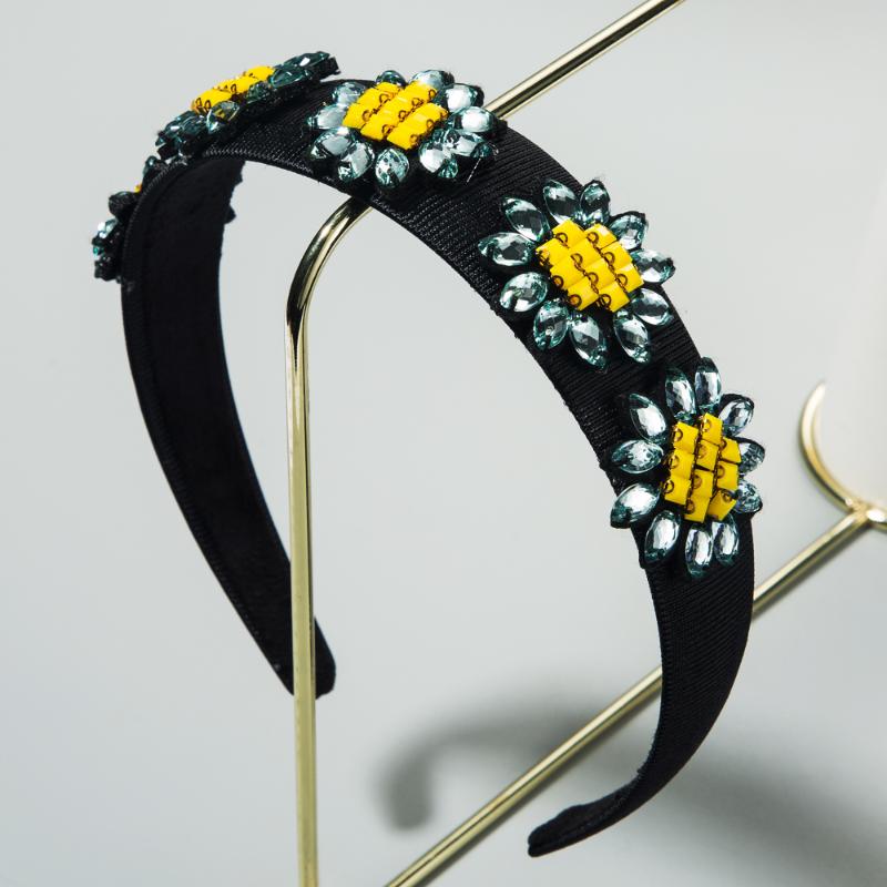 

Colorful Gem Baroque Headbands For Women Hair Accessories Pearl Headband for Girls Crown Flower Hairbands Head Wrap