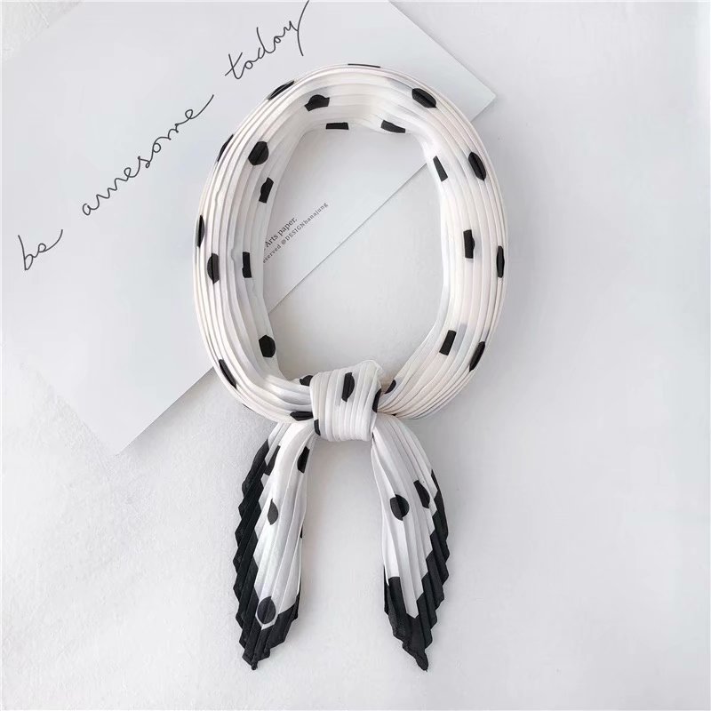 

Women Pleated Stripe Print Silk Scarf Casual Simple Wild Foulard Ladies Scarves Cachecol Solid Color Crinkle Hijab 55*55cm