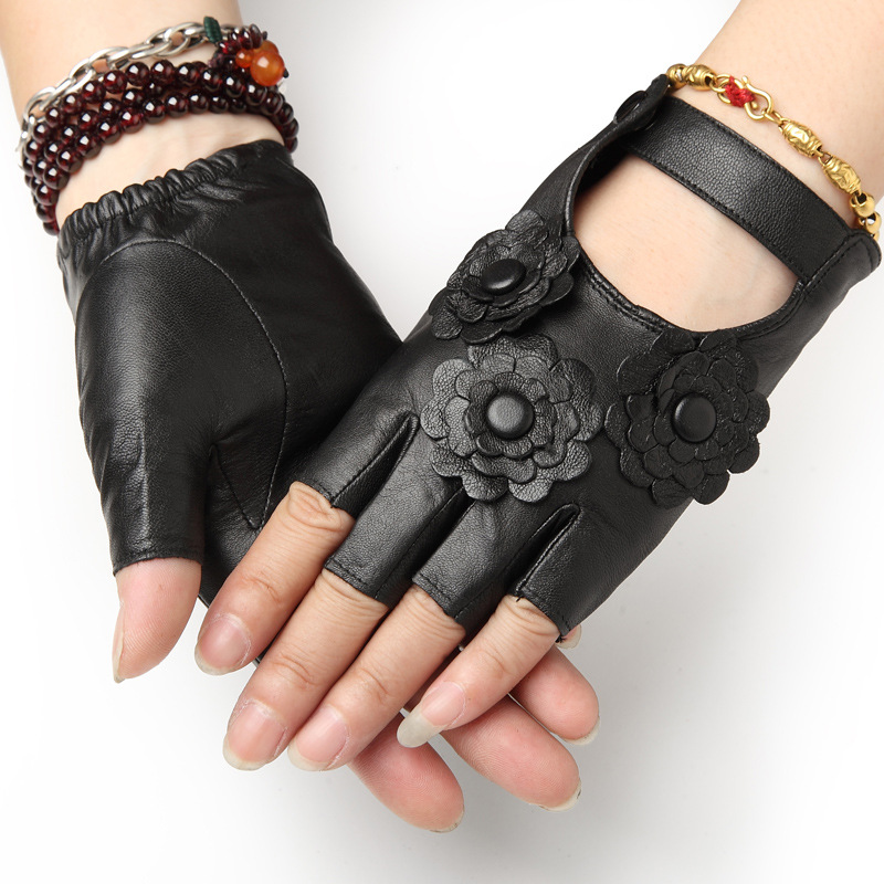 

New Female 100% Pure Real Leahter Flower Thin Half Finger Cool Gloves Women Driving Riding Semi-Finger Sports Fitness Luvas