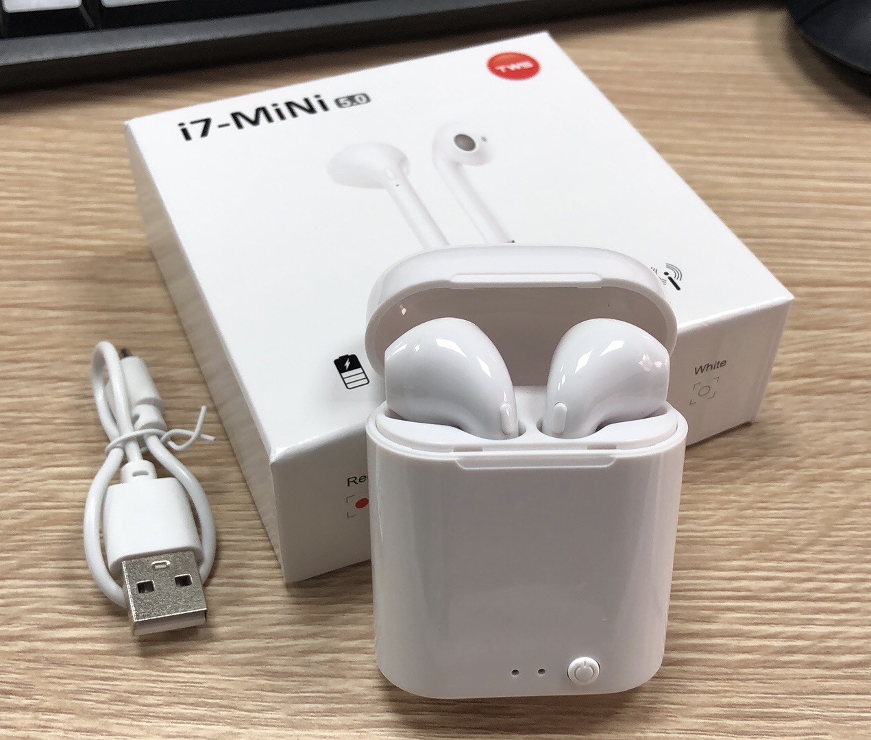 

Hot i7 Mini TWS Wireless Bluetooth Earphone Double Earbuds With Charger Dock Stereo Headphone For iPhone Xs 8 7 Plus S9 Plus Android, White