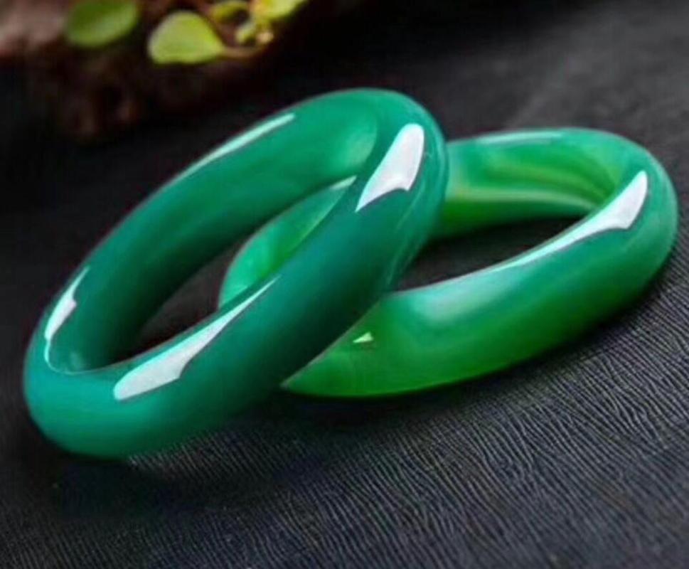 

Handmade 100% Natural Jadeite green red pink white stone Bangle Bracelet