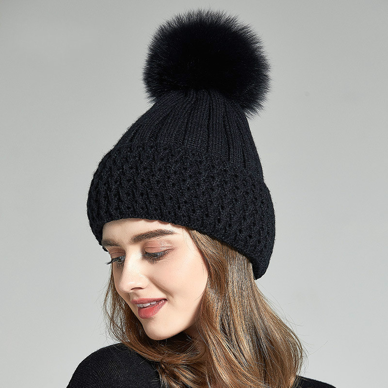 

Woolen hat women's autumn and winter models plus velvet thick warm ear protection big fur ball cap fashion trend cuffed hat