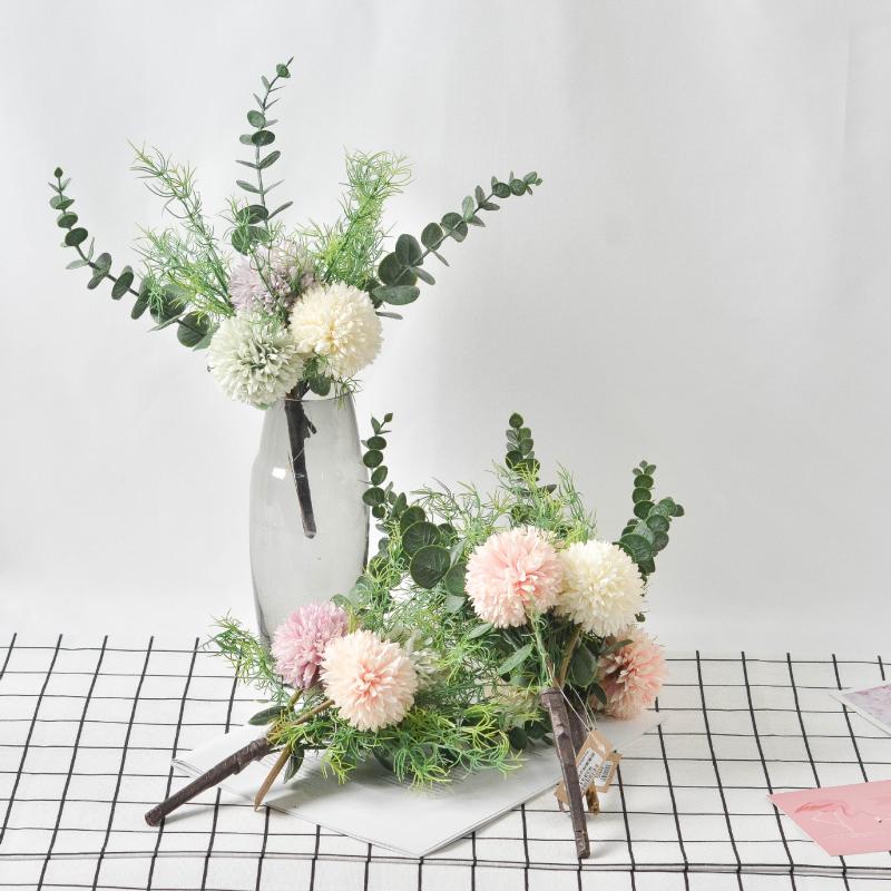 

Cilected Wedding Bouquet Hydrangea Pompom Artificial Flower Holding Bunch Eucalyptus Leaves Fake Flowers Home Floral Decorations, Style4