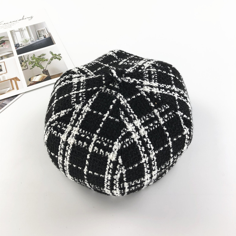 

Wholesale classic check beret hat female autumn and winter knitted warm hat female British painter check pumpkin