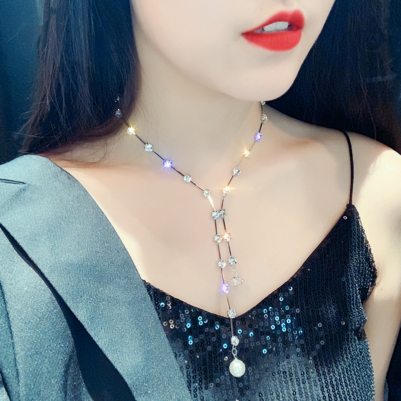 

Rhinestone Necklaces for women simple choker Pendants Pearl crystal Shining Office career Jewelry for women Neck 2020 new