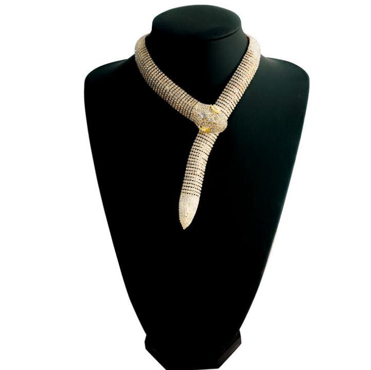 

Fashion big catwalk flash rhinestone animals zircon necklace sexy ladies pub party collar neck ring