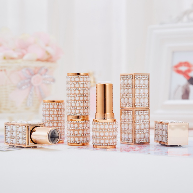 

Temperament Shiny Pearl Empty Lipstick Tube DIY Round Lip Container Plastic wholesale lipgloss no logo packaging