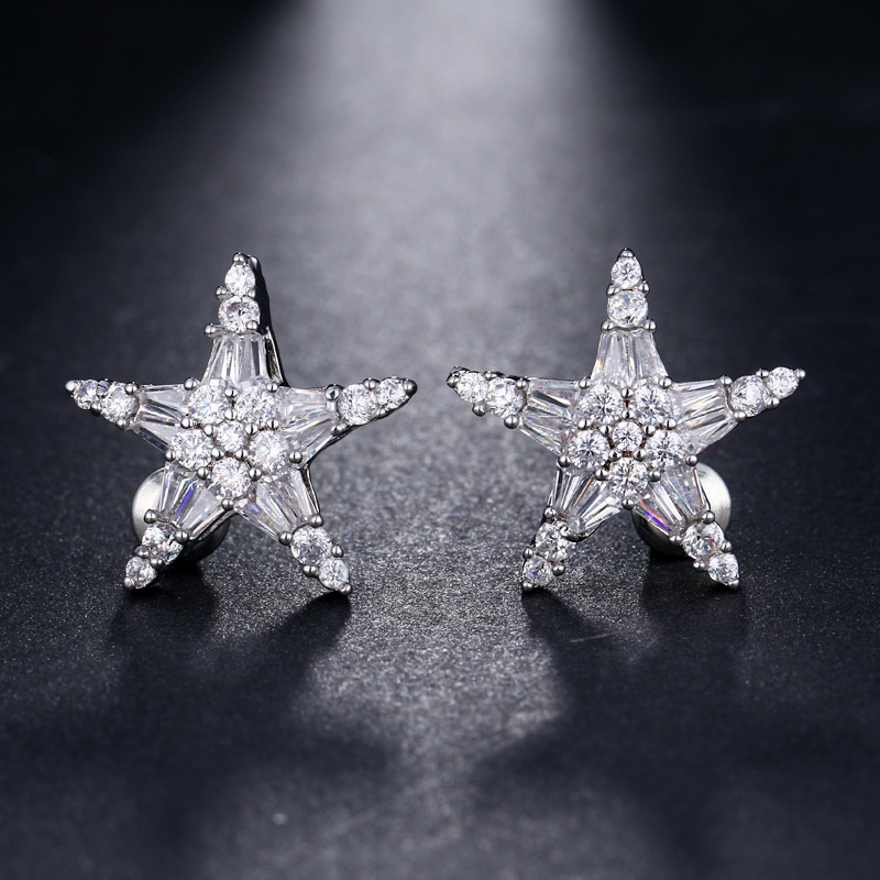 

Bettyue Shinny Star Hot Sale High Quality Crystal Female 3 Colors Design Jewelry Zircon Stud Earring for Women Gift