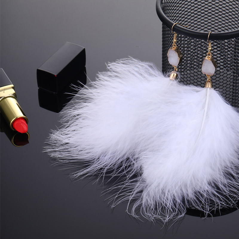 

European And American Fashion Brand Earrings For Woman Exaggerated Feather Plush Earrings Luxury Temperament
