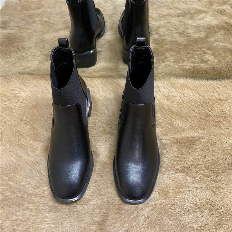 

DEAT 2020 New Spring Autumn Fashion Casual Thick-heeled Black Elastic Leather Single Shoes Women Short Cool Boots SF309