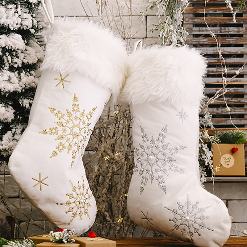 

Christmas Socks Flannel Snowflake Pattern Kid Candy Gift Bag Fireplace Xmas Tree Pendents New Year Decorative Hanging Ornaments