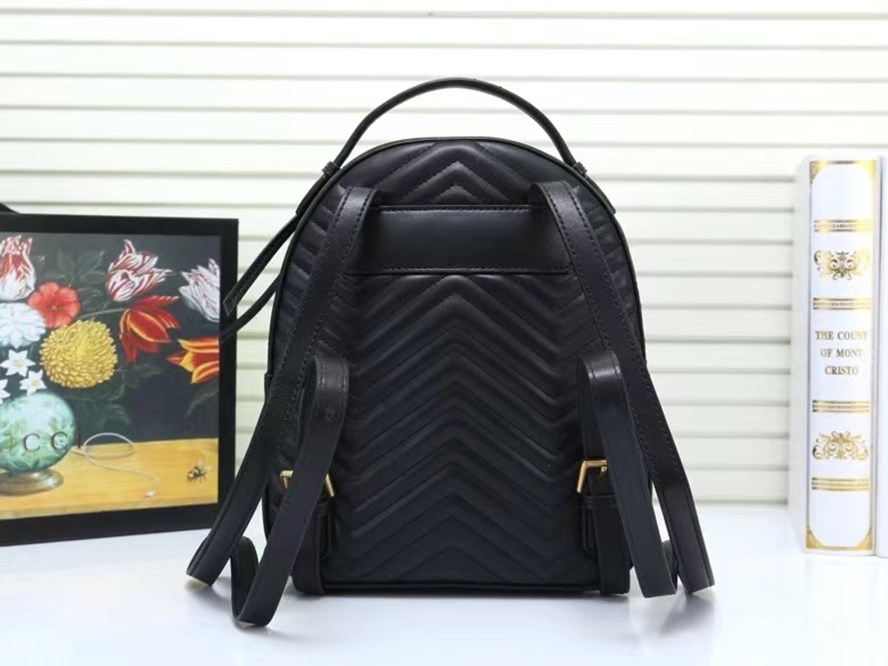 

Handbag fashion bags lady backpack diamond Genuine Leather Backpack with letters fashion bags backpack, Black