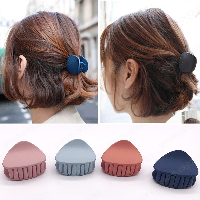 

Korean Fashion Women Hair Claw Solid Color Vintage Square Scrub Hairgrip Hair Clips Clamp Girls Hair Accessories, Slivery;golden