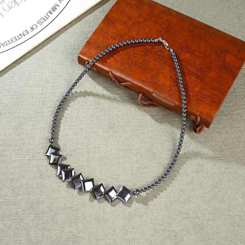 

Black Natural Hematite Stone Strand Necklace for Women Exquisite Pendant Choker Necklaces Fashion Collar Gifts Short Chain B422