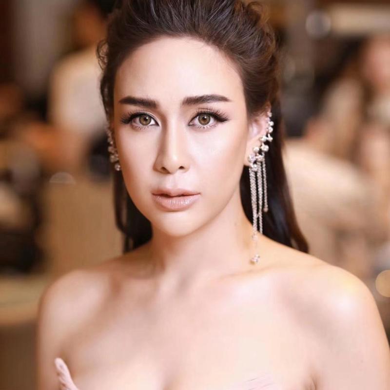 

Bohemian Shiny Zirconia Gems Star Ear's Clip Dangle Earrings For Women Fashion Jewlery Trendy Statement Earrings Accessories
