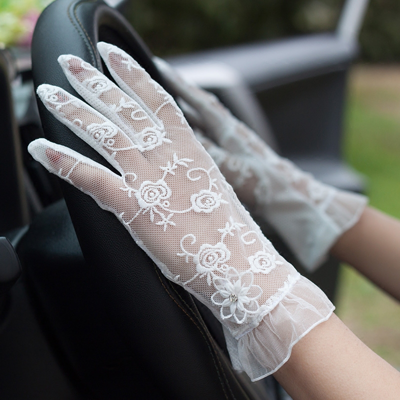 

2020 Latest Woman Gloves Summer Sun Protection Gloves Sweet Lace Non-Slip Touchscreen Thin Driving Female FS28