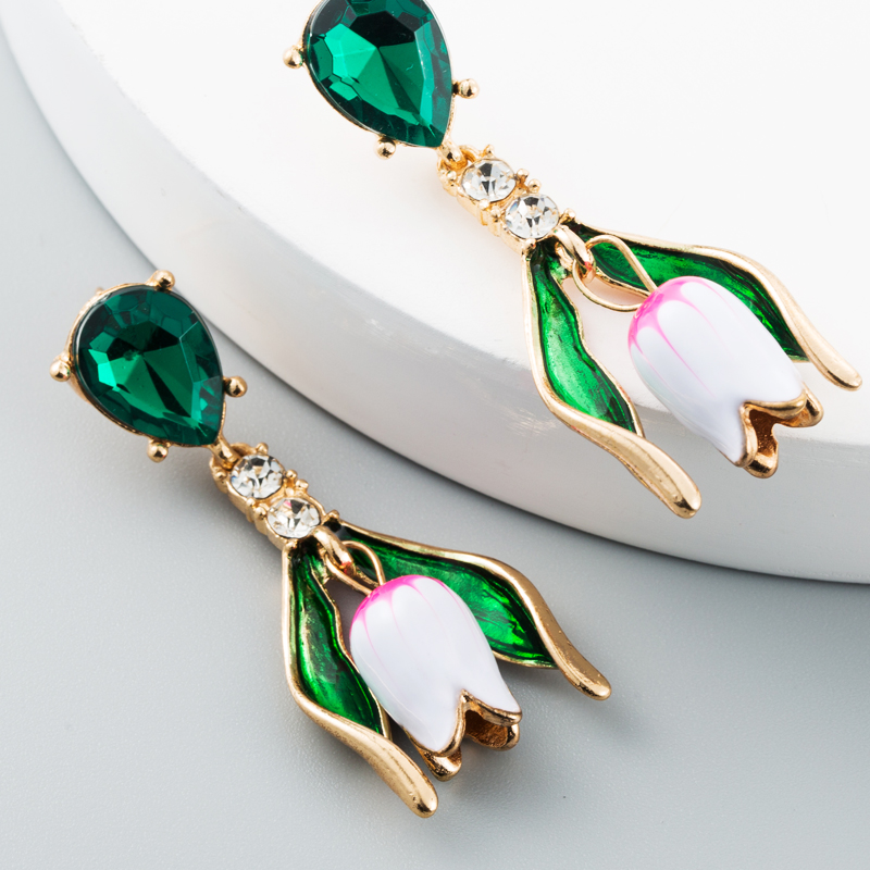 

2020 New Arrivals Korean Statement Earrings for Woman Baroque Style Tulips Dropping Oil and Rhinestone Dangle Earrings for Woman