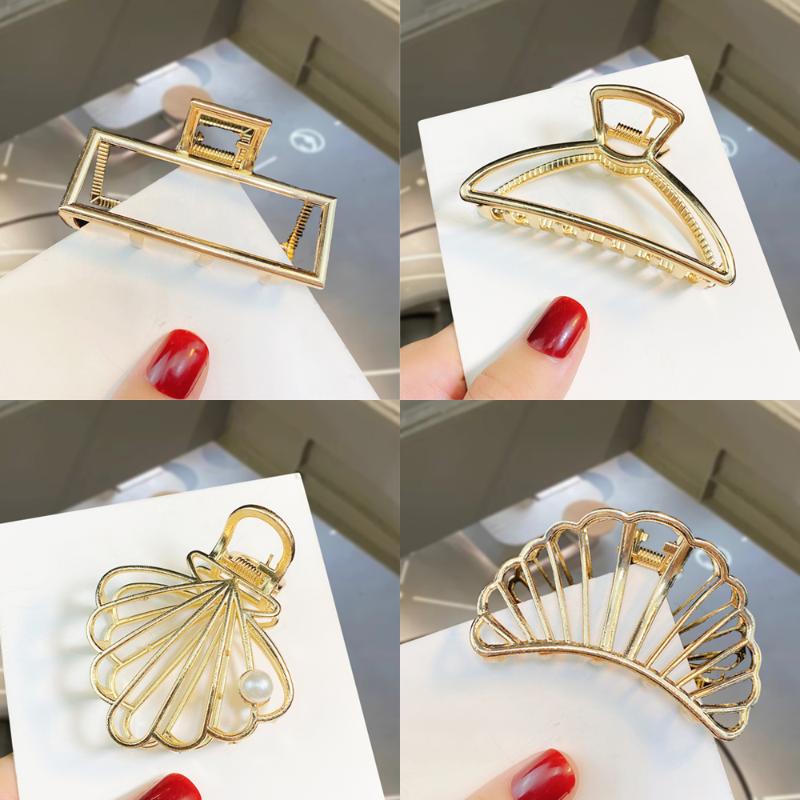 

Women Girls Simple Wild Geometric Hair Claw Clamps Metal Hair Crab Moon Headwear Fashion Accessories