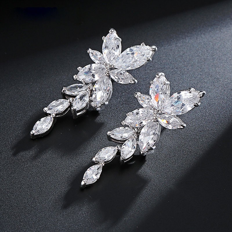 

SLBRIDAL Prong Setting Grade CZ Wedding Drop Earrings Pin Luxury Dangle Cubic Zirconia Bridal Earring Bridesmaids Earring