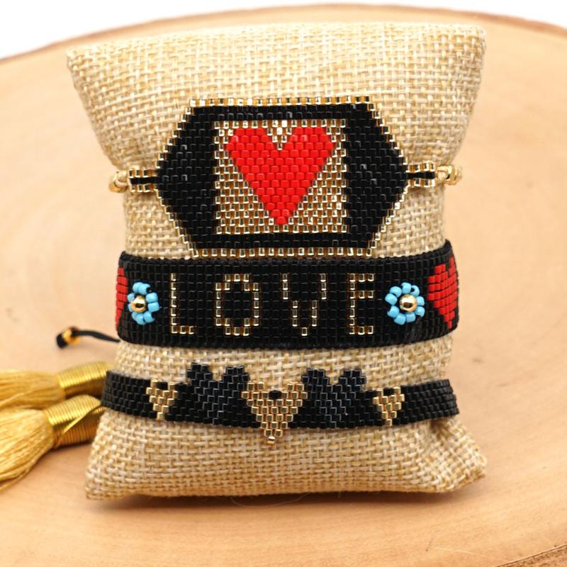 

Rttooas Heart Letter Bracelet Women Pulseras Mujer Moda 2020 Handmade Woven Charm Bracelets Accessories Gifts For Girls