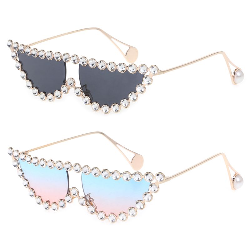 

2020 2020 New Design Cat Eye Sunglasses Rhinestone Charming Fashion Women Female UV400 Metal Frame Pearl Lady Sun Glasses Sexy