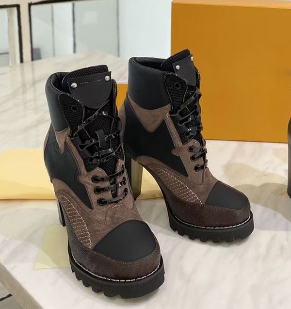 

2020 autumn winter Martin boots Designer Luxury women Shoes Letter Suede High heeled boots metal Fashion Ladies short boots Large size 35-41, Black