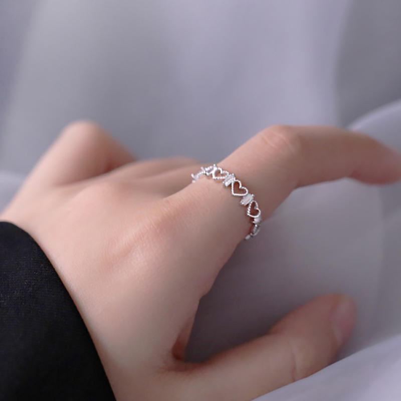 

Hollow Heart Cubic Zirconia Bling Adjustable Silver Color Rings For Women Ladies Fashion Delicate Elegant Jewelry SR2253