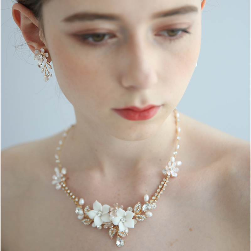 

Delicate Floral Bridal Necklace with Earrings Freshwater Pearls Women Jewelrys Handmade Wedding Prom Jewelry Set, As pic