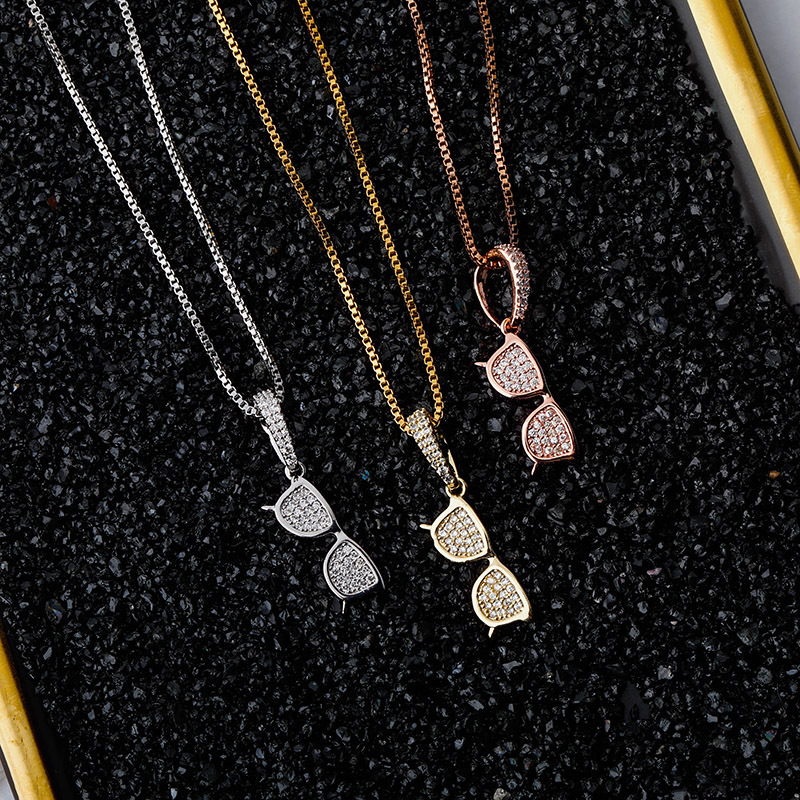 

Cross-border new micro-inlaid zircon hip-hop glasses pendant necklace jewelry factory direct wholesale