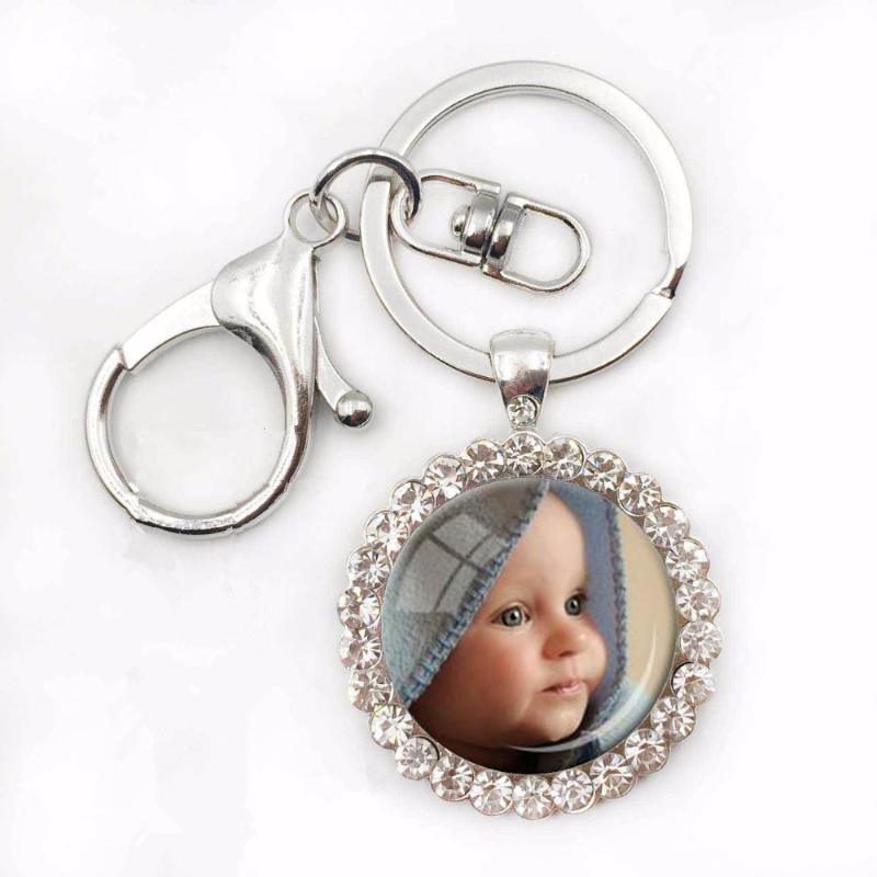 

Newest 2020 Personalized Photo Key Chain Photo of Your Baby Child Mom Dad Grandparent Loved One Gift for Family Member Gift