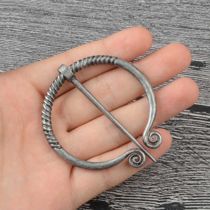 

Ancient silver Color bronze Belt Buckles Brooch Buckle Clasp Cloak Pin Medieval Viking Jewelry for men Nordic jewelry