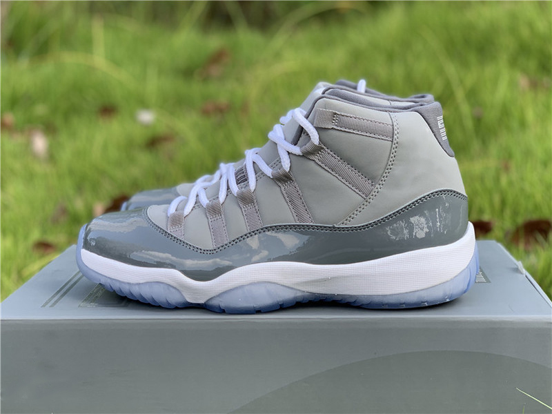 

2020 New Authentic 11 Cool Grey Medium White Real Carbon Fiber Men Basketball Shoes Sports Sneakers With Original Box 378037-001